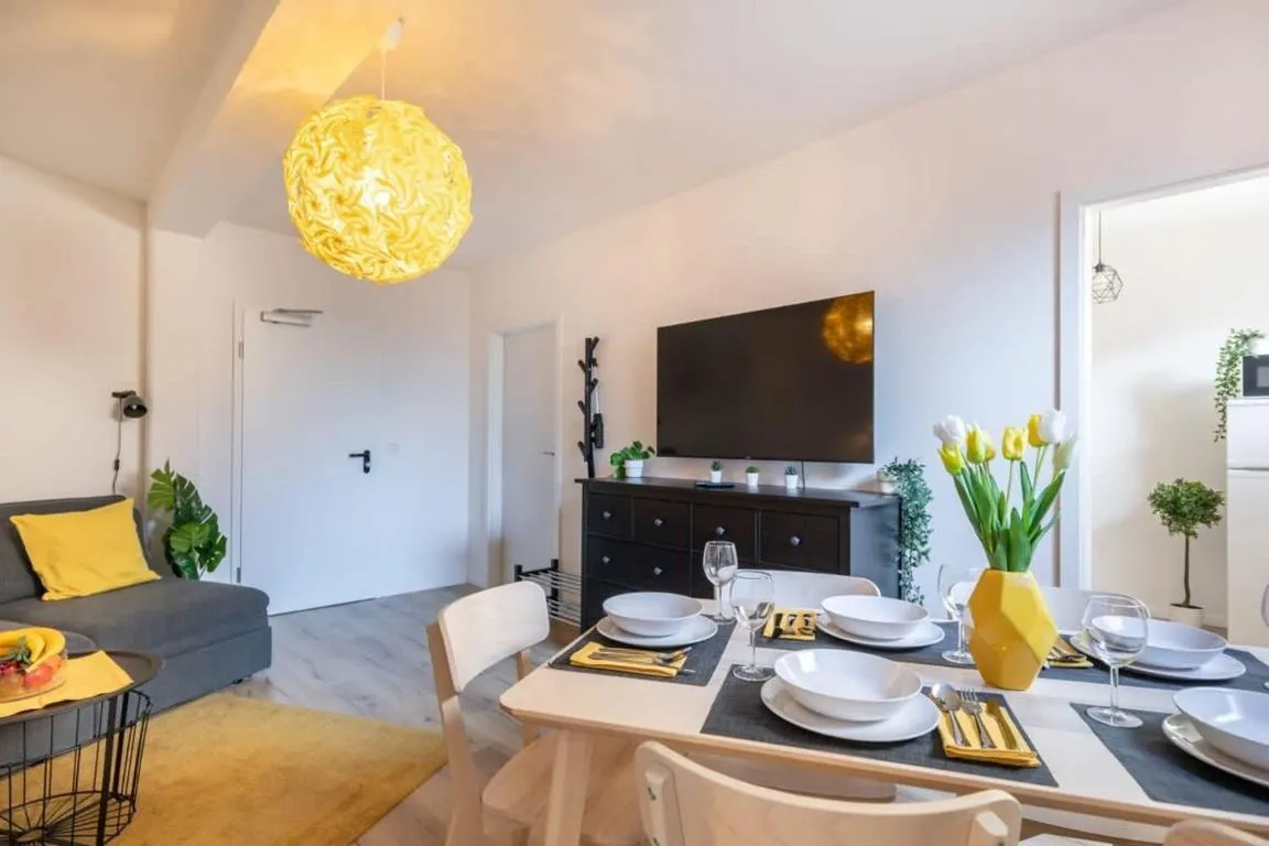 Image of 1 Schulterblatt-Apartments Hamburg For 6