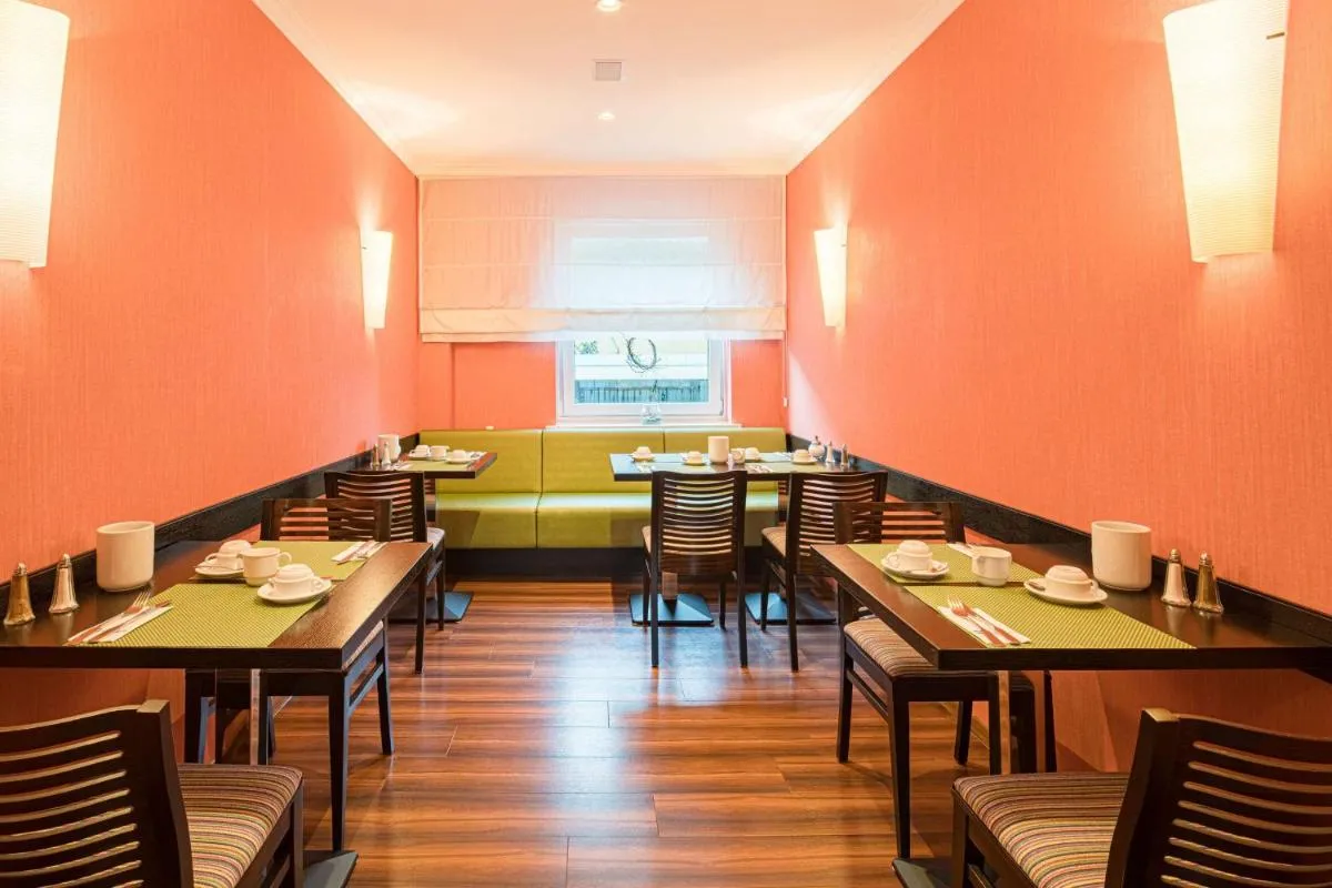 Image 3 of Best Western Raphael Hotel Altona