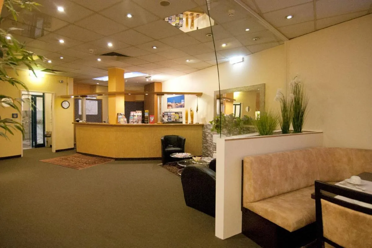 Image 6 of Cabo Nonsmoking-Hotel