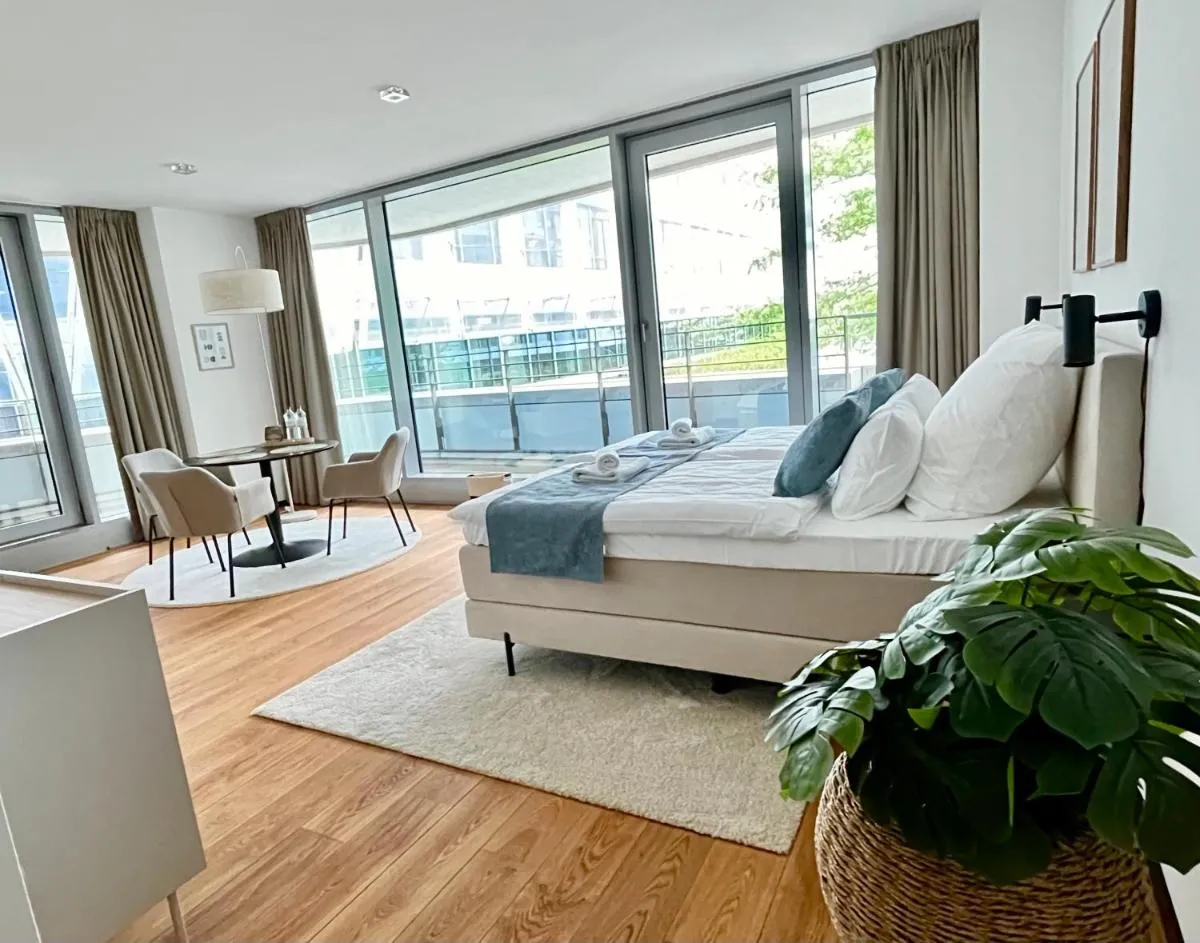 Image 1 of Come2Stay Hafencity – Marco Polo Tower