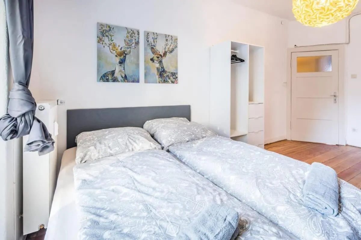 Image 5 of Cosy 2-room Apartment in urban location
