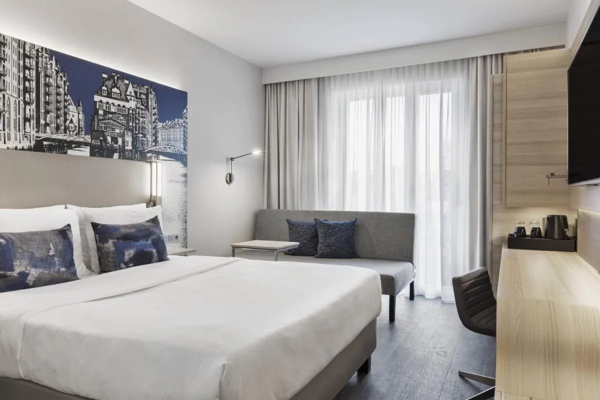 Image 1 of Courtyard by Marriott Hamburg City