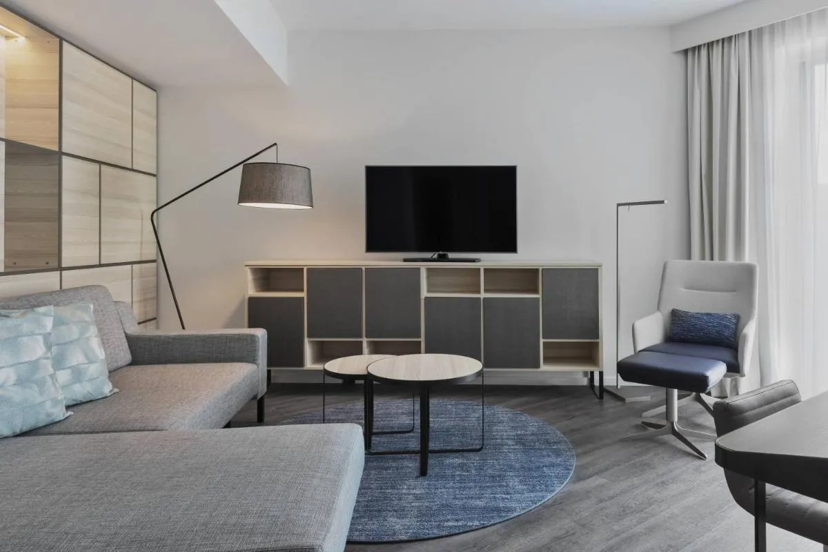 Image 4 of Courtyard by Marriott Hamburg City
