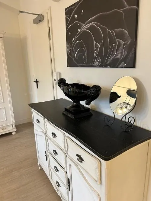 Image 4 of Ferienwohnung Rose 42 Citynah, gehobene Ausstattung