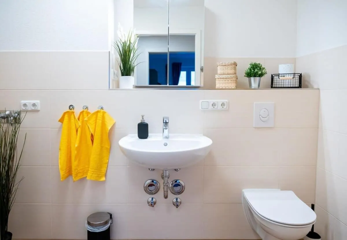 Image 2 of Four Bedroom in urban location
