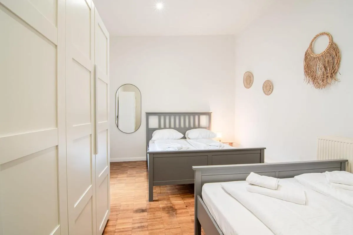 Image 6 of Hamburg – 2 Bedrooms for up to 11 guests