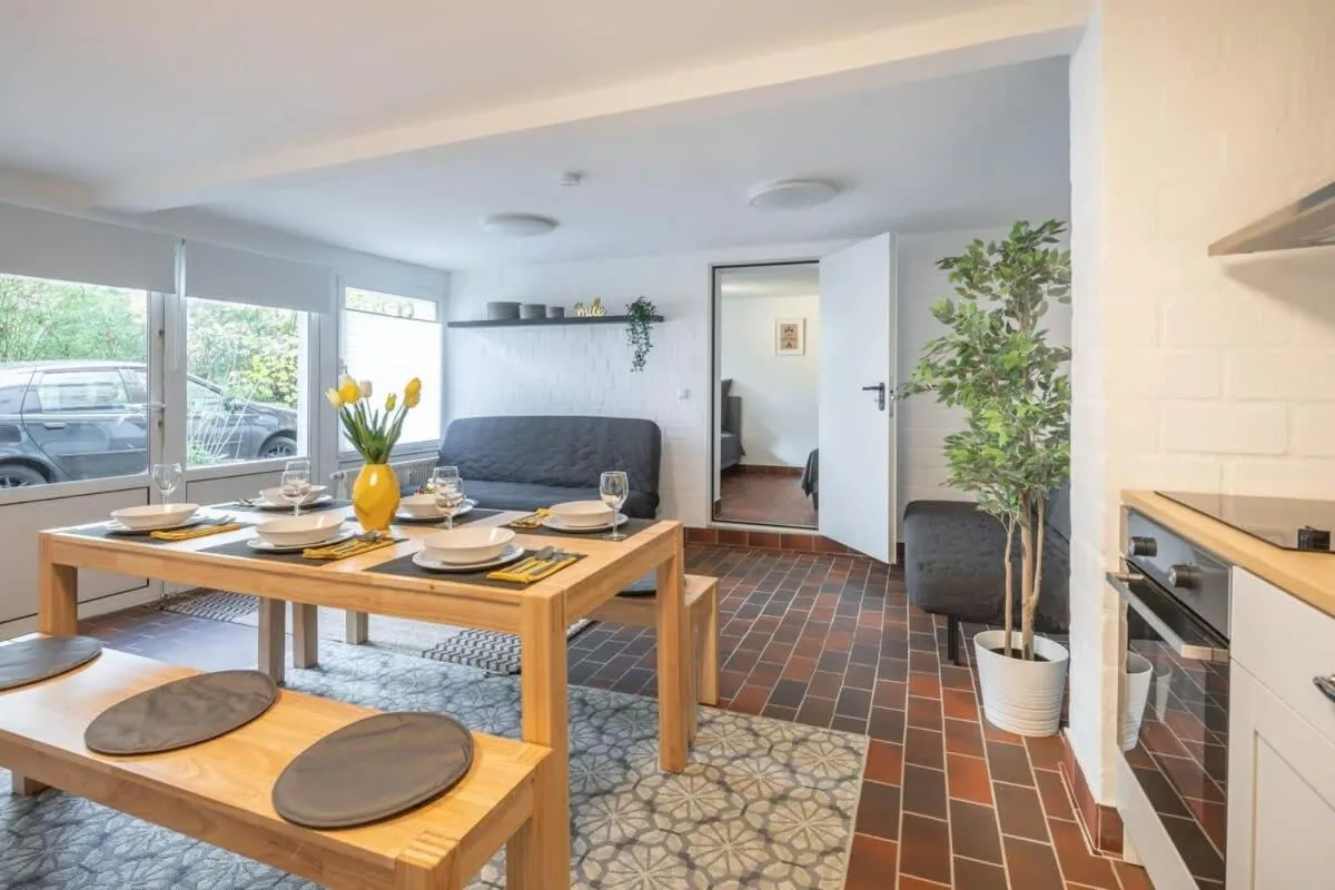 Image 3 of Hamburg City Apartment