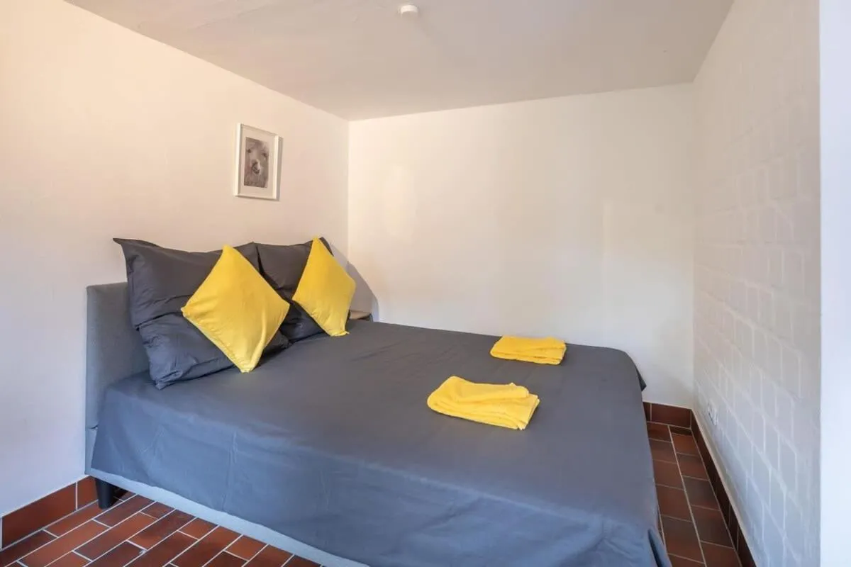 Image 5 of Hamburg City Apartment