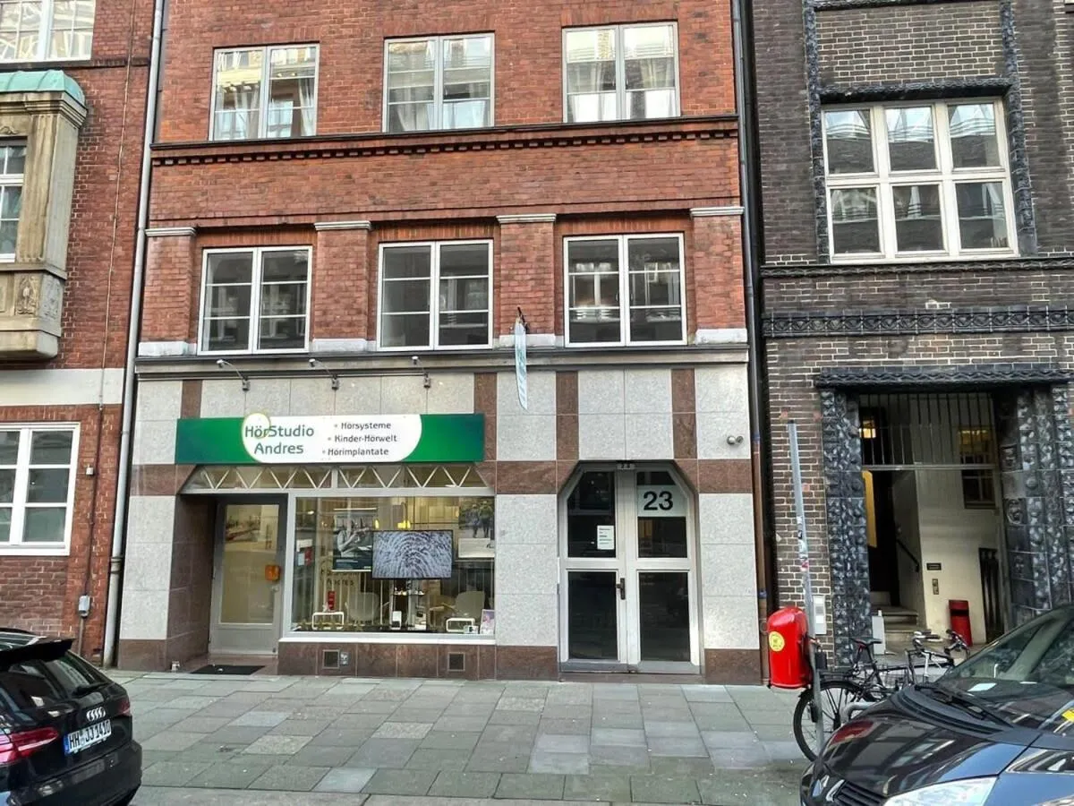 Image 4 of Hamburg City Center Apartment