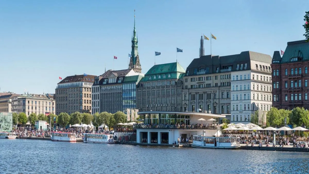 Image 2 of Holiday Inn Hamburg – City Nord, an IHG Hotel