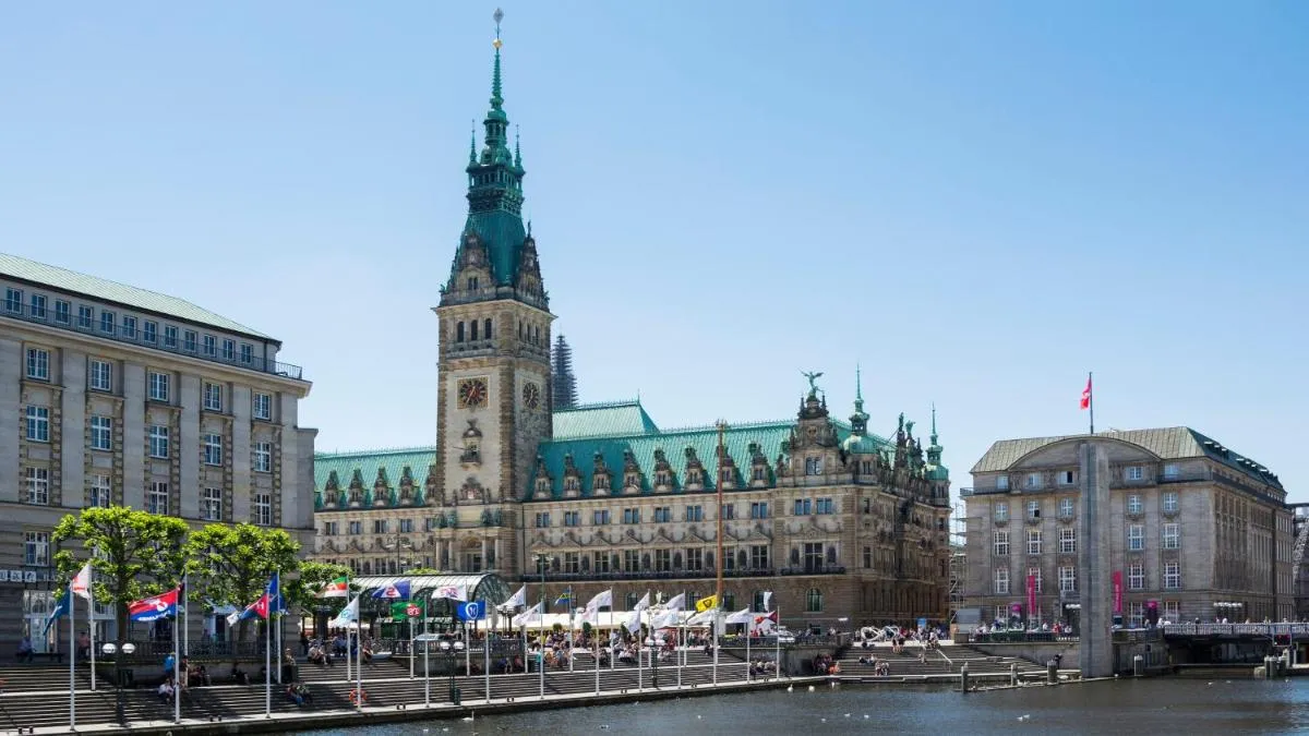 Image 5 of Holiday Inn Hamburg – City Nord, an IHG Hotel