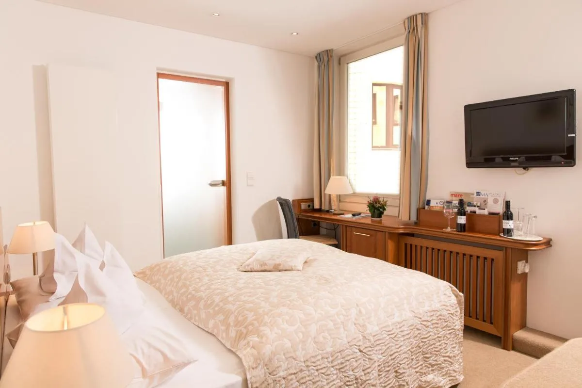 Image 6 of Hotel Baseler Hof