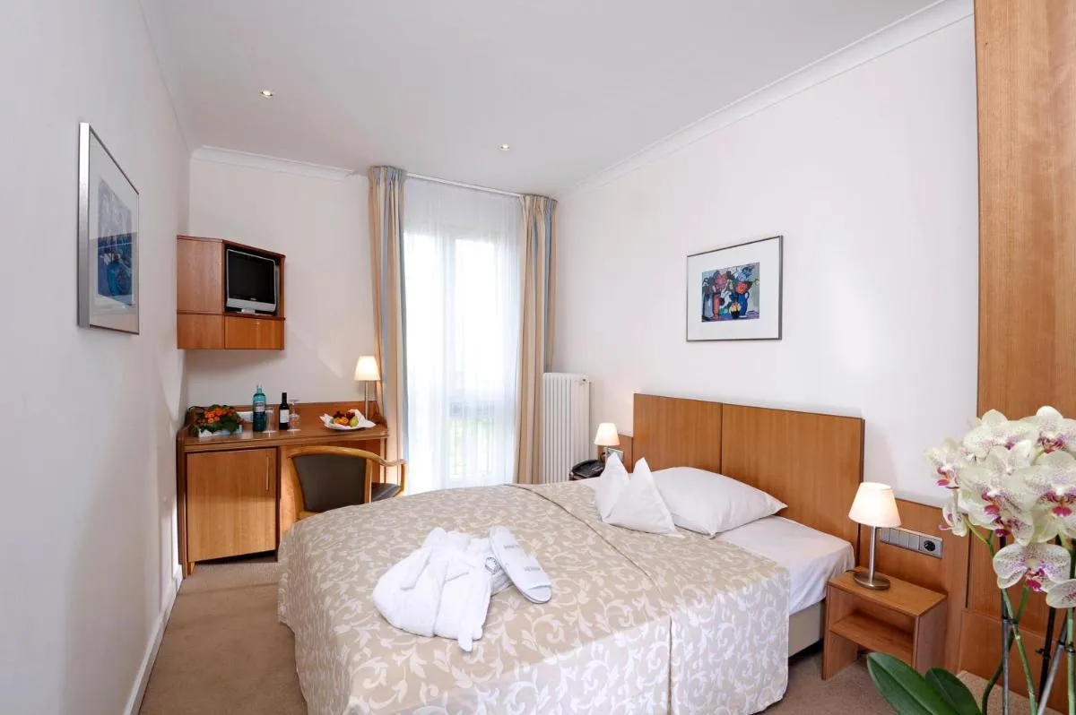 Image 5 of Hotel Baseler Hof