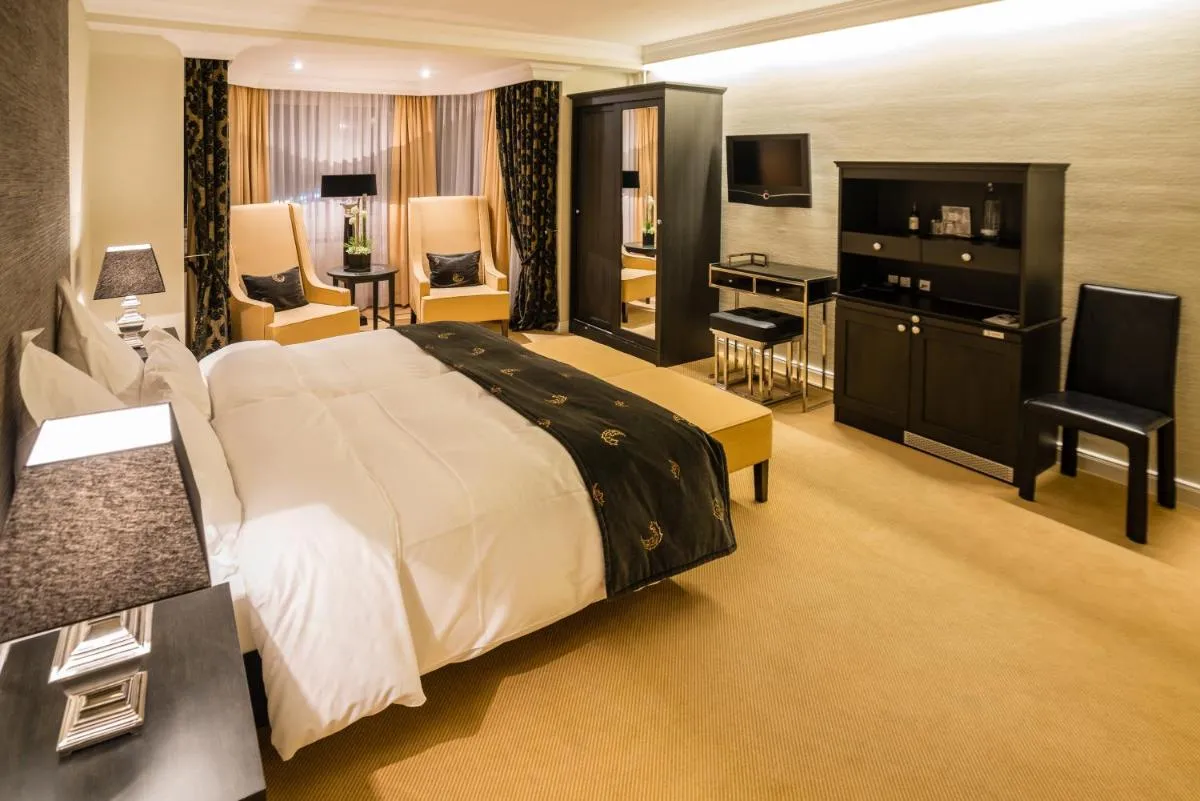 Image 4 of Hotel Business & More SELF CHECK IN