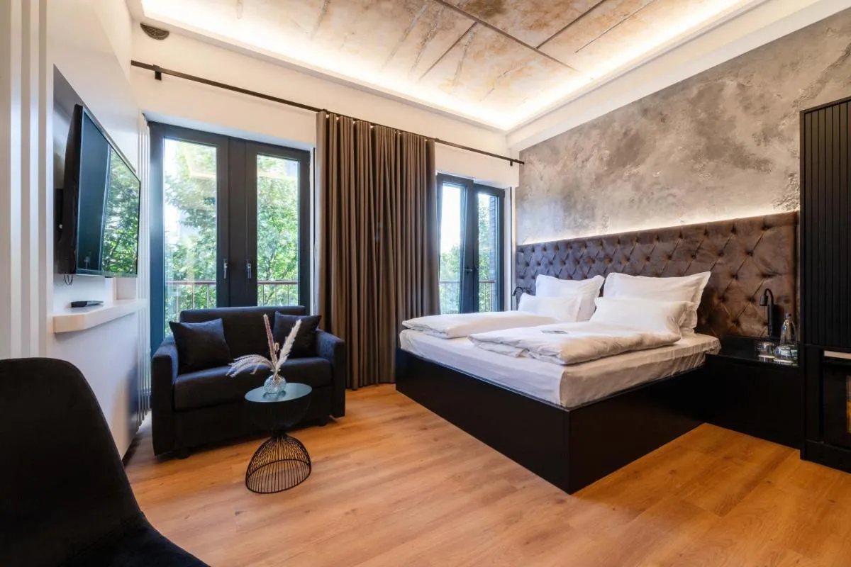 Image 1 of Hotel am Beatles-Platz