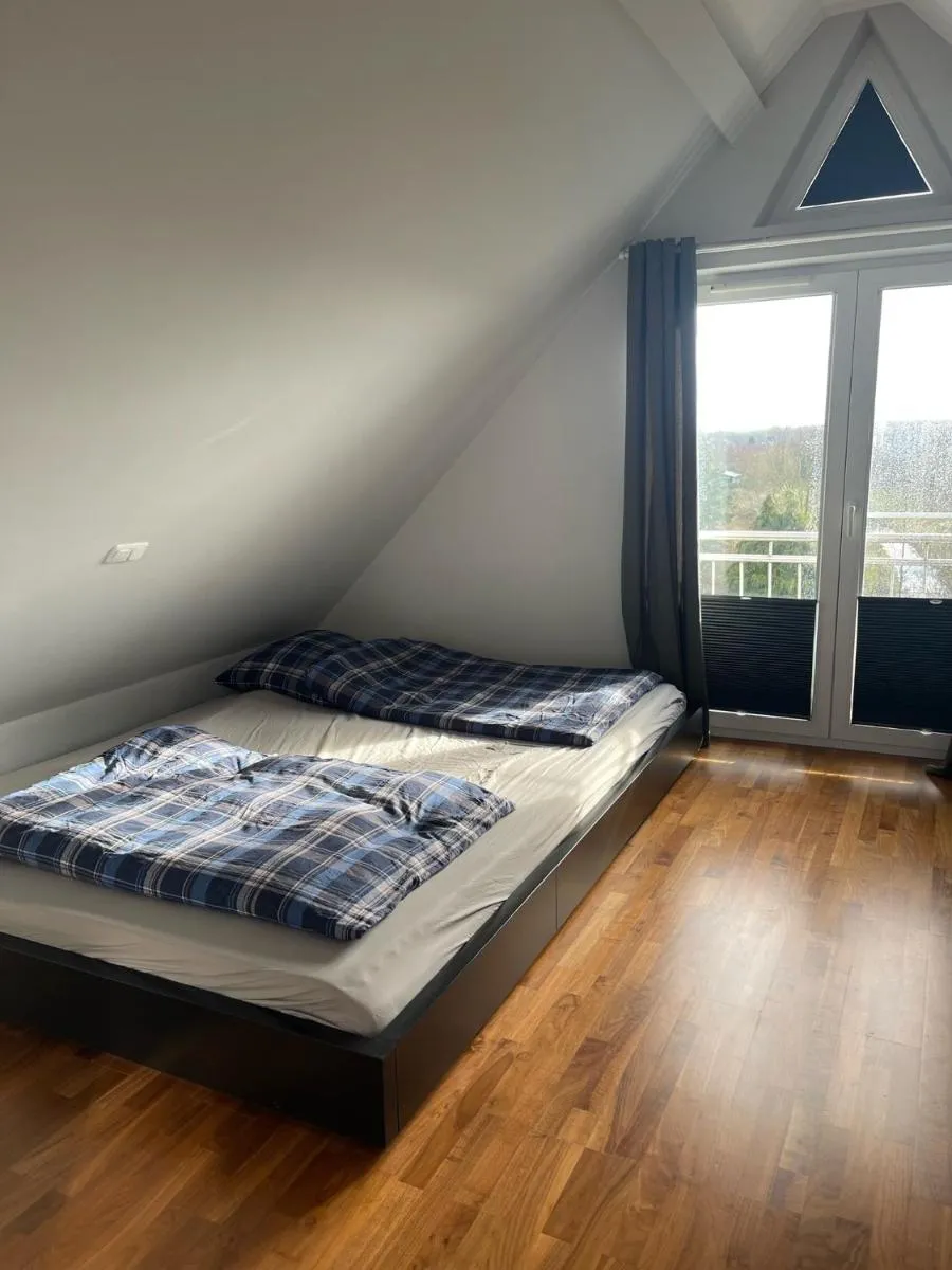 Image 3 of InselSuites FinkenNest Airbus Finkenkwerder 125 m2 Kamin Whirpool