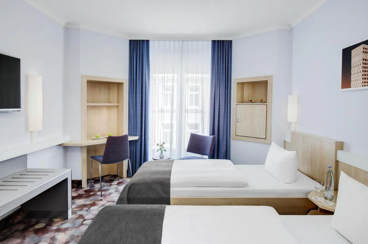 Image 1 of IntercityHotel Hamburg Altona