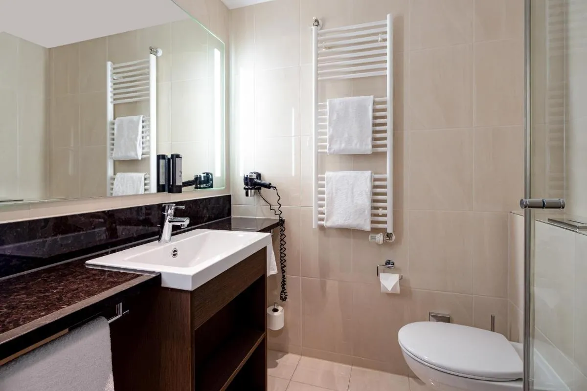 Image 2 of IntercityHotel Hamburg Dammtor-Messe