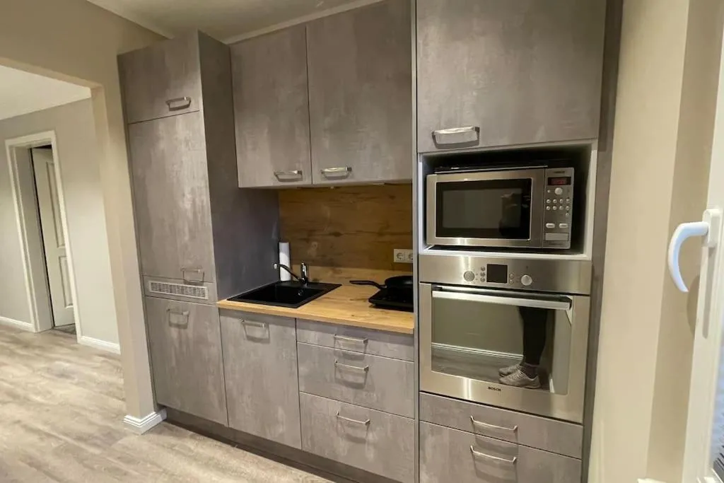 Image 1 of JPP 1- Zimmer Apartment in Hamburg Farmsen Berne SELF CHECK-IN