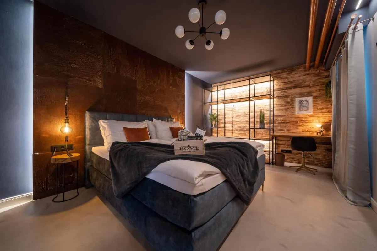 Image 1 of La Bodega – Designer Apartment an der Alster