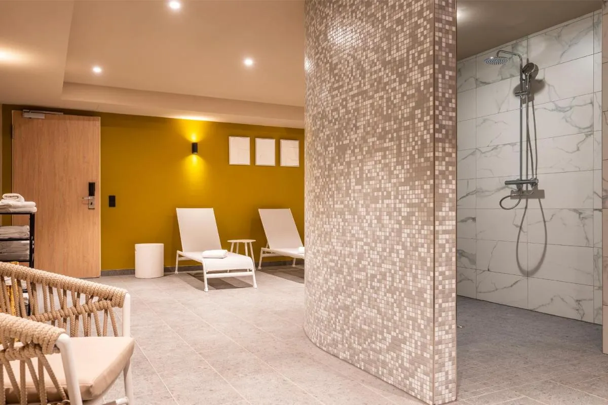 Image 2 of Leonardo Hotel Hamburg Altona