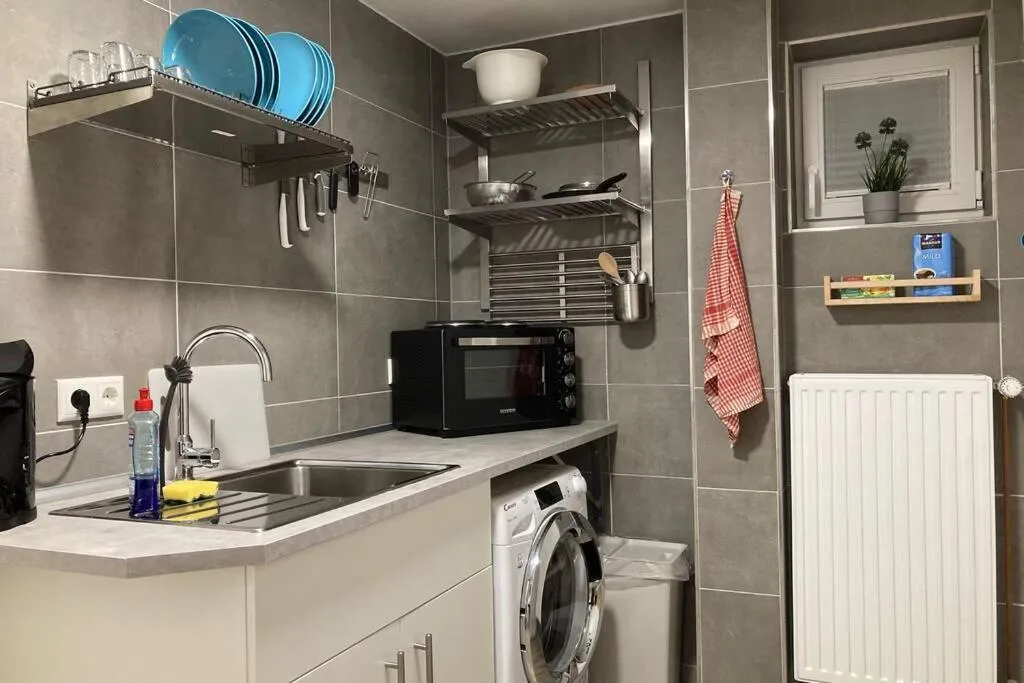 Image 3 of Modernes Apartment Nr3 nahe Reeperbahn bis 8 Personen