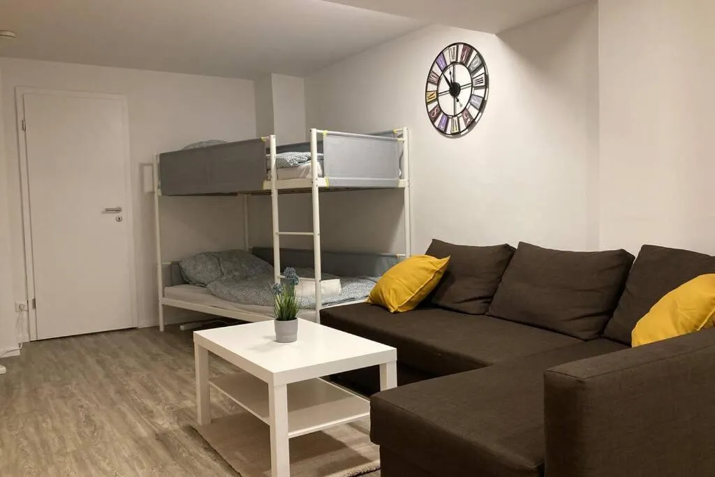 Image 1 of Modernes Apartment Nr3 nahe Reeperbahn bis 8 Personen