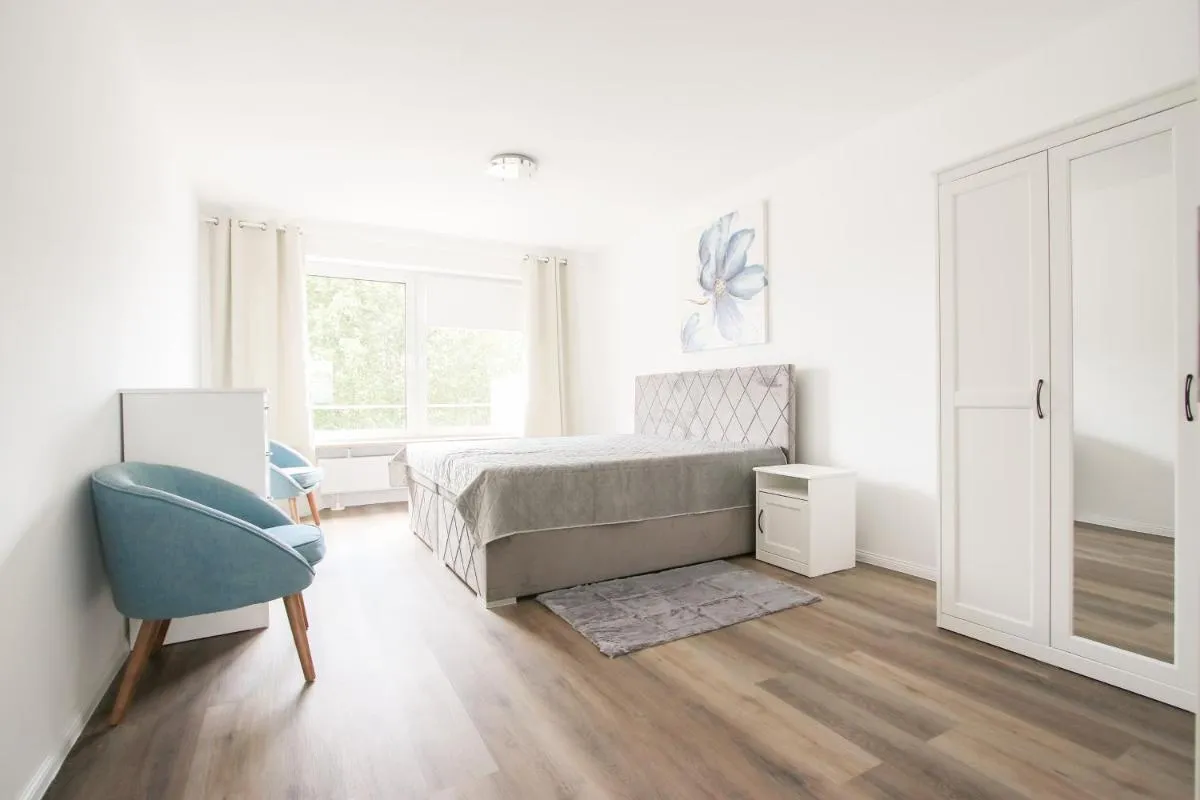 Image 1 of Modernes und zentrales 4 Zimmer Apartment