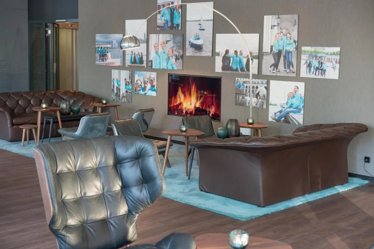 Image 6 of Motel One Hamburg-Alster