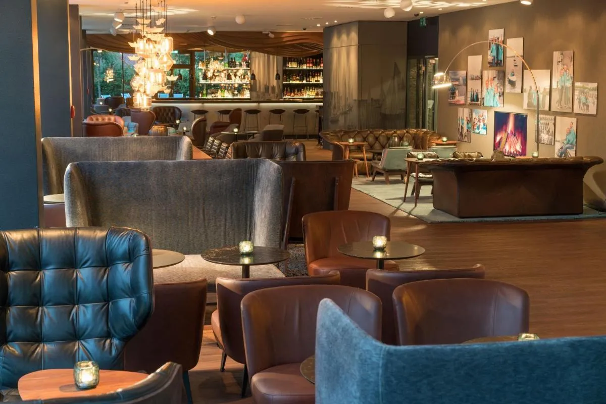 Image 3 of Motel One Hamburg-Alster