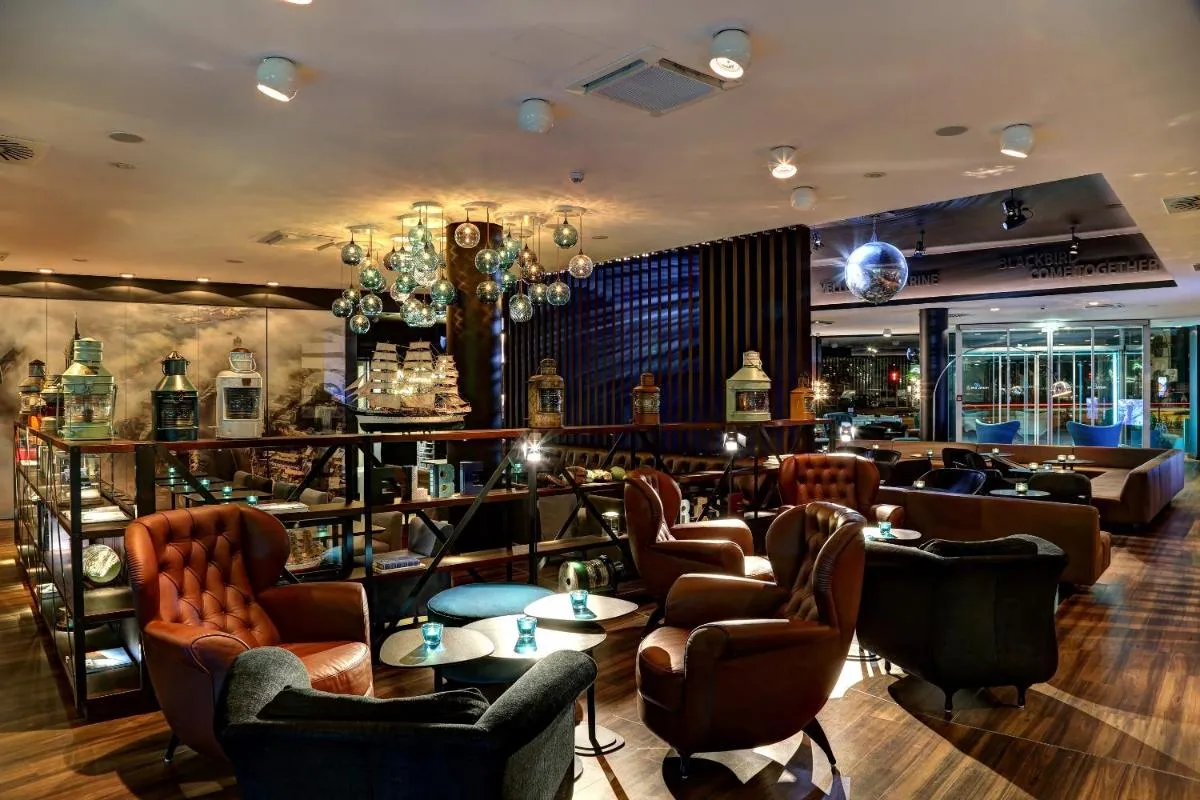 Image 3 of Motel One Hamburg am Michel