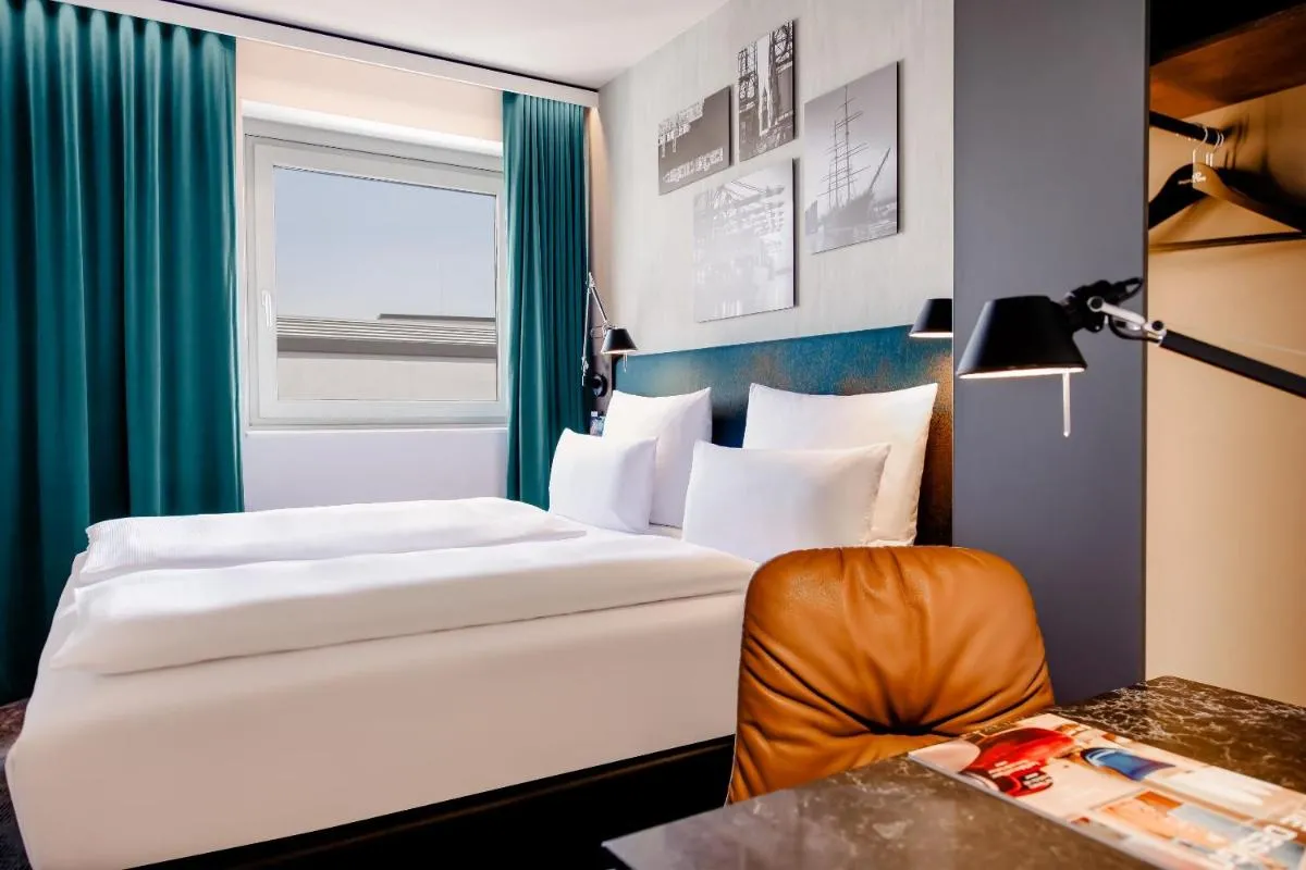 Image 1 of Motel One Hamburg am Michel