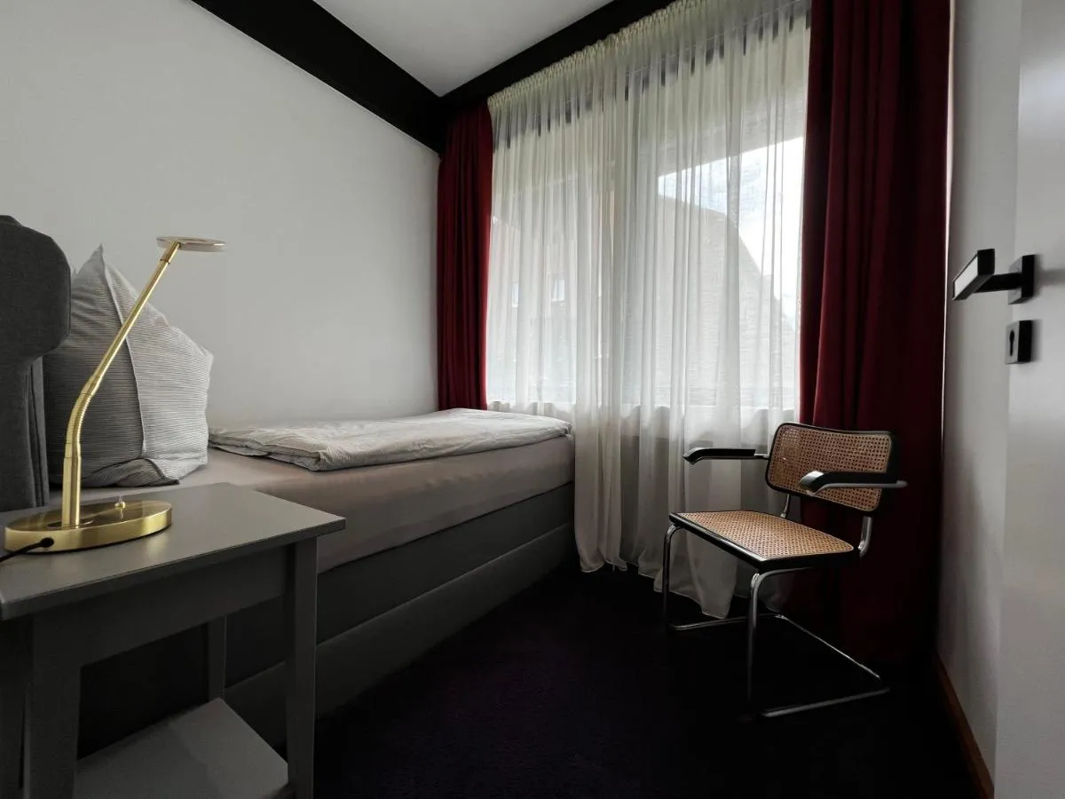 Image 1 of Neues Exclusives 2 Schlafzimmer Apartment Hamburg