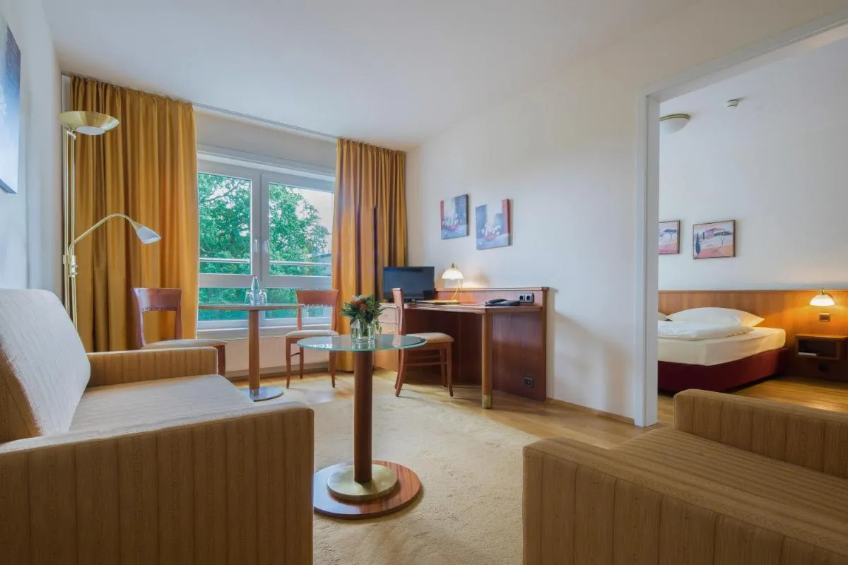Image 1 of NewLivingHome Residenzhotel Hamburg