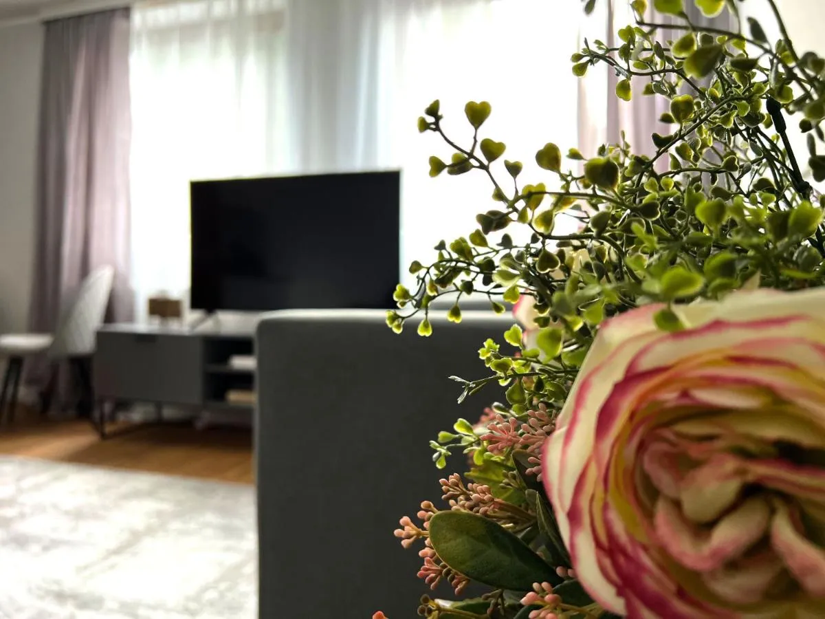 Image 3 of PERLE Stillvolles Apartment in der Nähe Alstertal