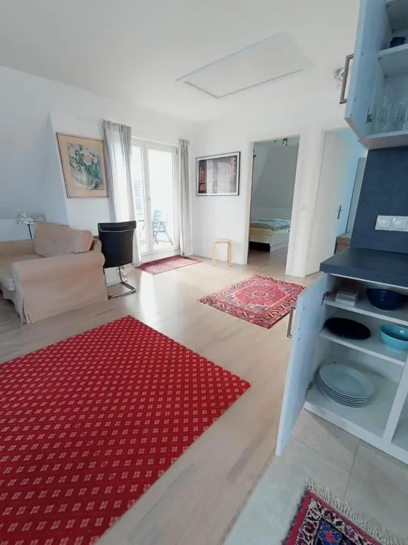 Image of Peaceful Apartment- 3 Zi- Loggia & Garden in Blankenese-