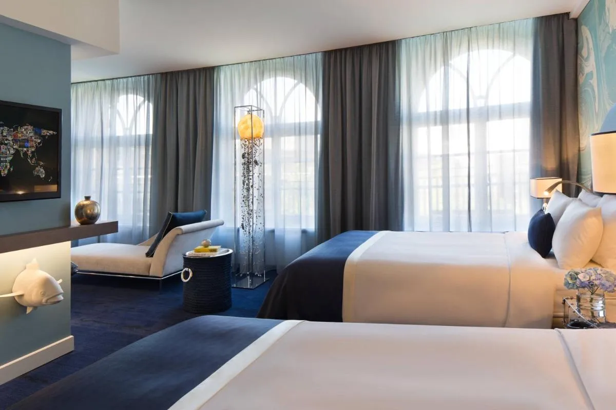 Image 4 of Renaissance Hamburg Hotel