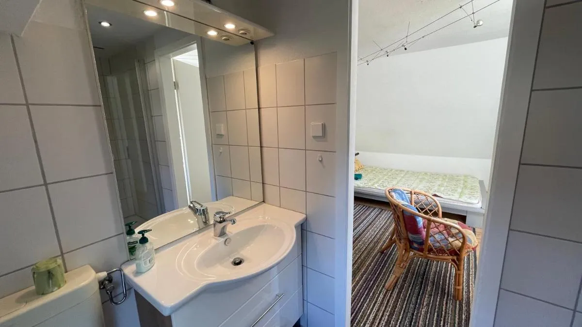 Image 2 of Ruhiges Zimmer zentral