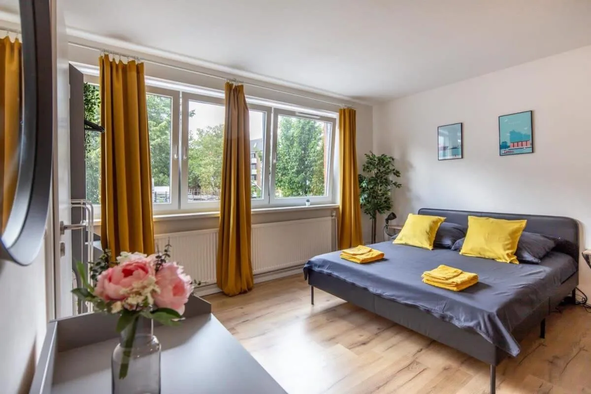 Image 6 of Schulterblatt-Apartments Hamburg Unit 3 For 5