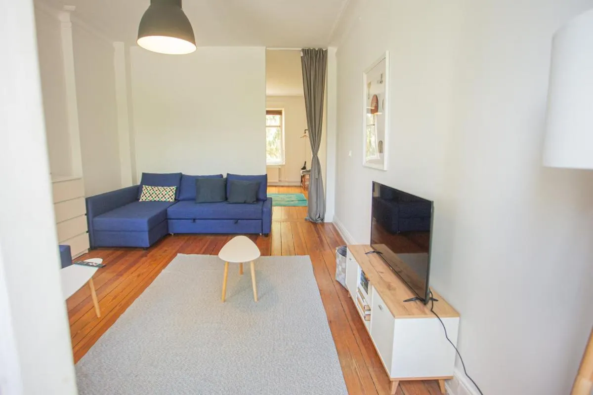 Image 4 of Sehr zentral / Hell / Altbau