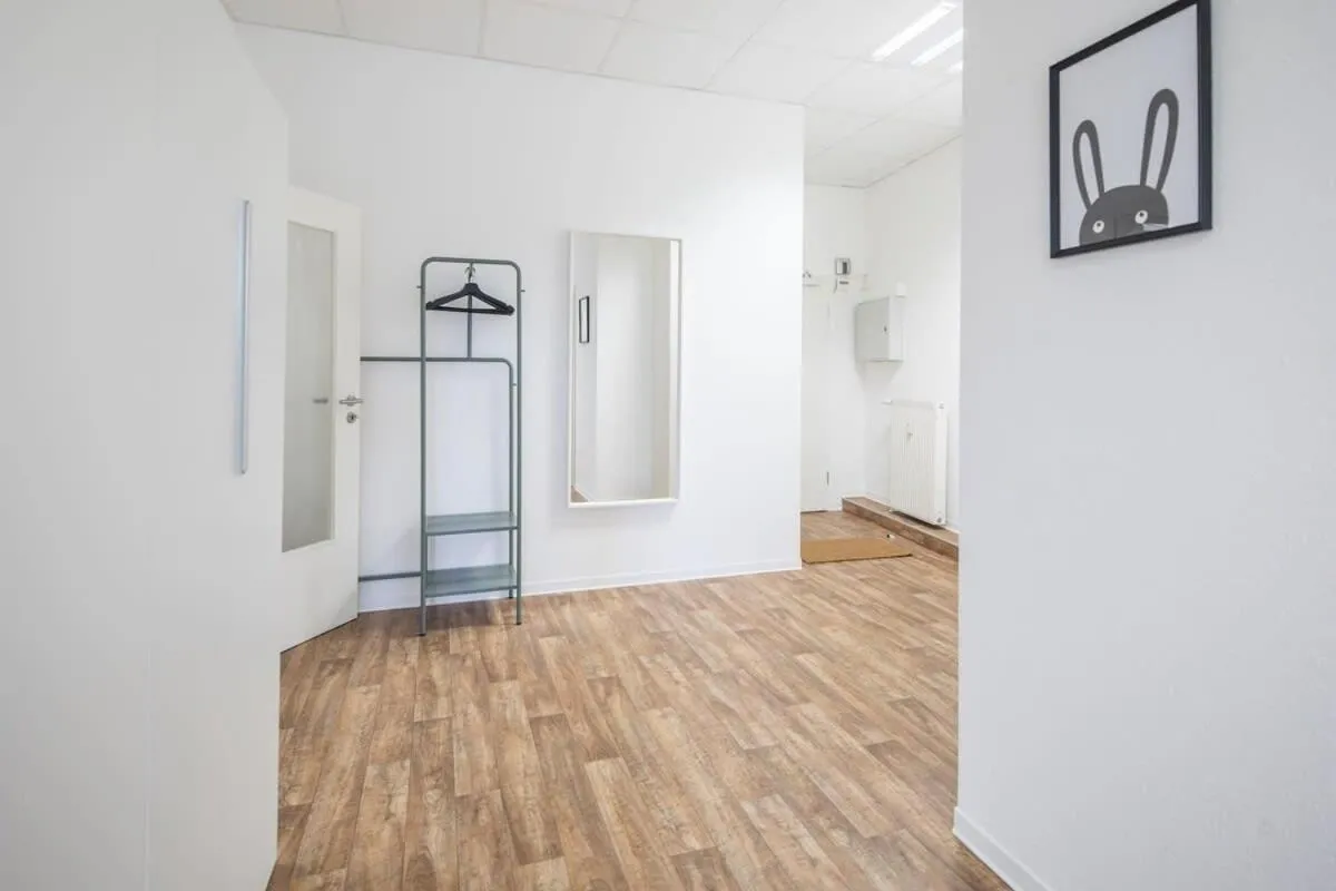 Image 2 of Spacious 2 BR Apartment Hamburg