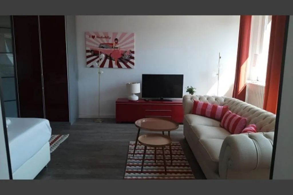 Image 4 of Studio-Apartment Rockabilly 45 Citynah 60er Style