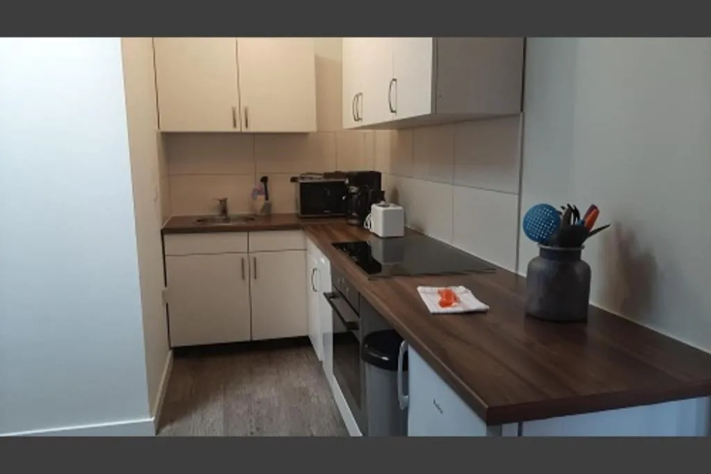 Image 2 of Studio-Apartment Rockabilly 45 Citynah 60er Style
