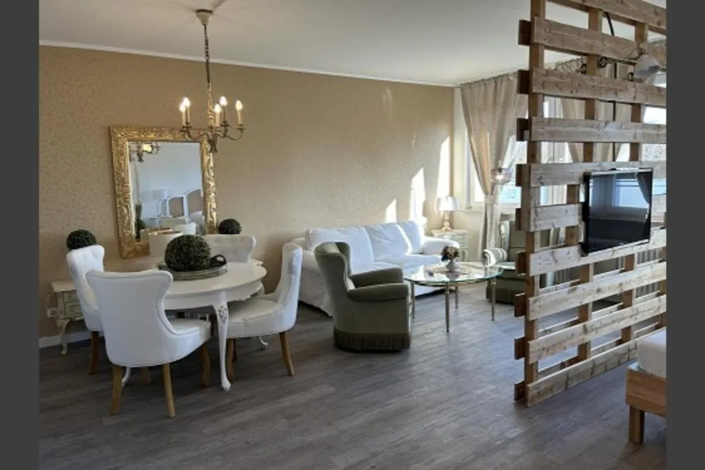 Image 2 of Studio-Apartment Shabby 47 Citynah, Retro & modern