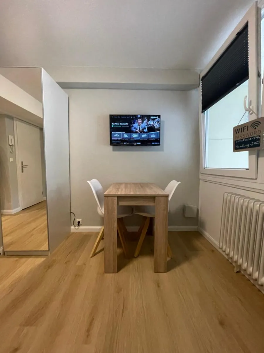 Image 4 of Süßes kleines und zentrales Apartment für zwei Personen mitten in Hamburg