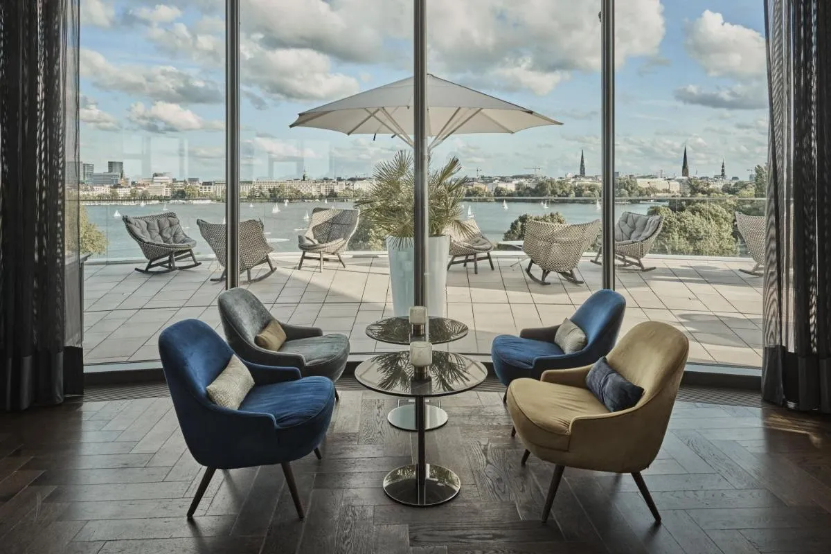 Image 5 of The Fontenay Hamburg