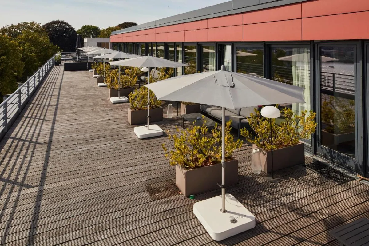 Image 2 of The Suites Rainvilleterrasse