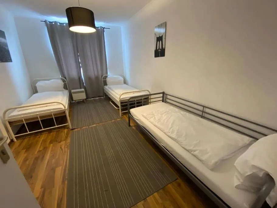 Image of Apartment City Süd- 5 Zimmer_15 Personen _ Komplett_eingerichtet