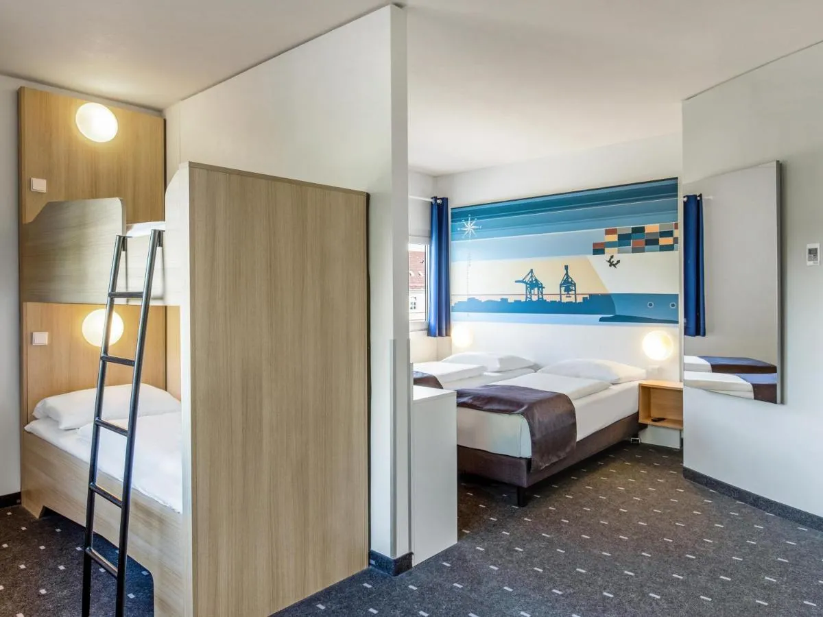 Image 2 of B&B Hotel Hamburg-Altona