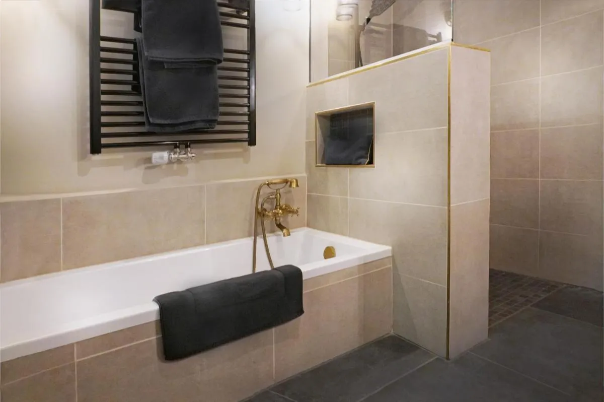 Image 1 of Black Suite 4 Luxus in Alsternähe